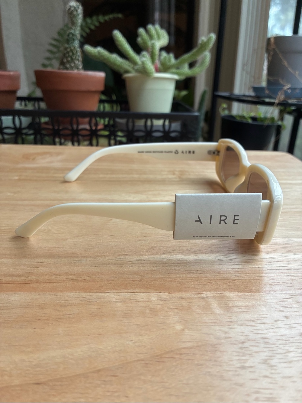 NWT AIRE Ceres Ivory Slim Oval Sunglasses - Picture 3 of 13